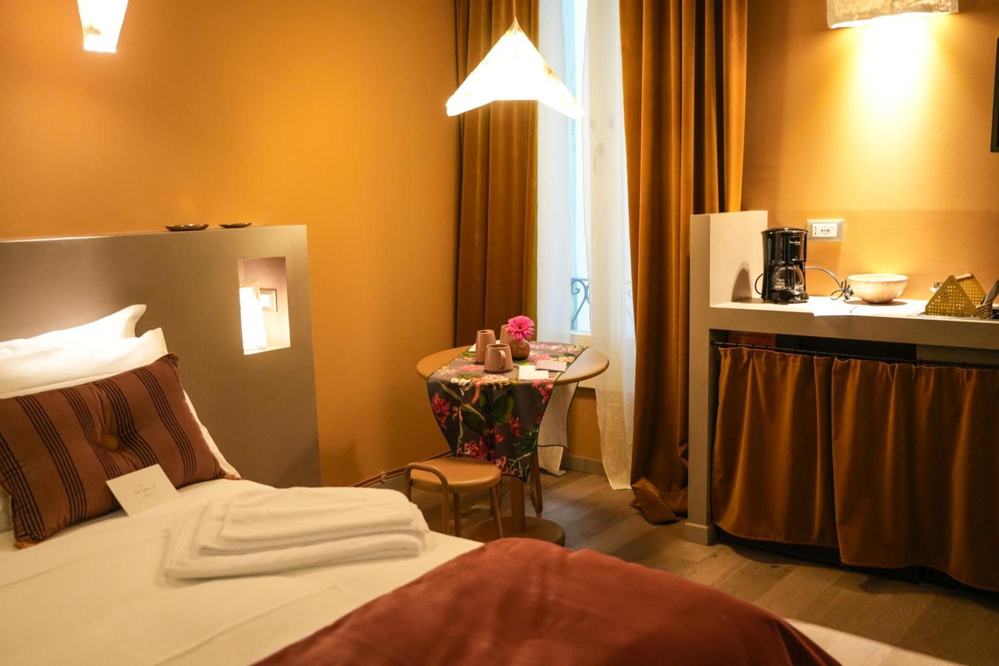 Sant'Eufemia 30 Bed & Breakfast Модена Екстериор снимка