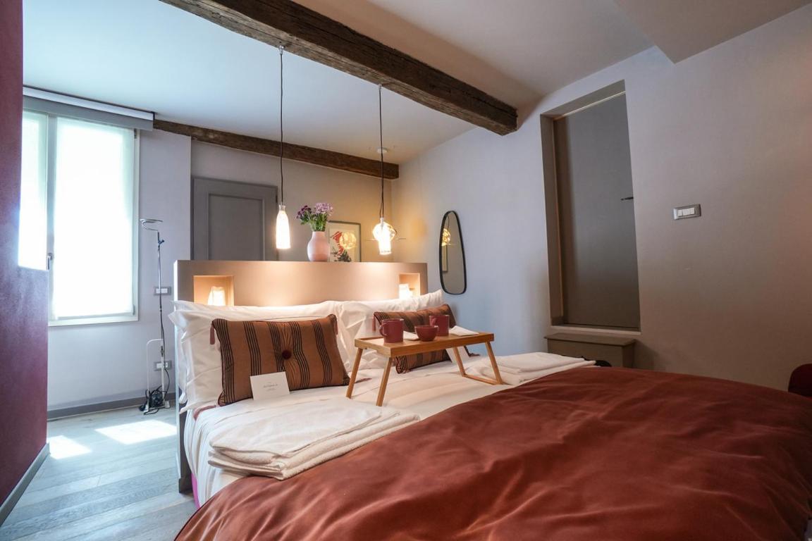 Sant'Eufemia 30 Bed & Breakfast Модена Екстериор снимка