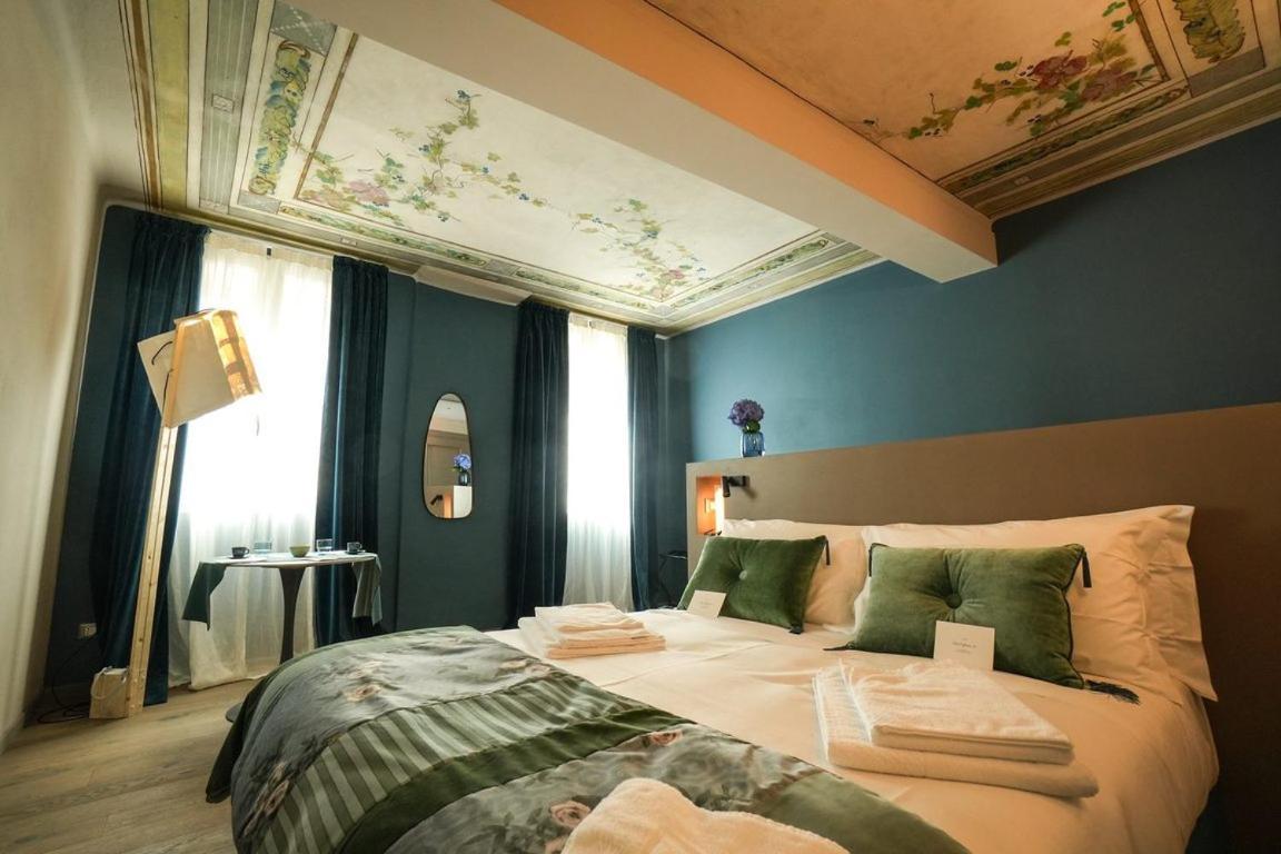 Sant'Eufemia 30 Bed & Breakfast Модена Екстериор снимка